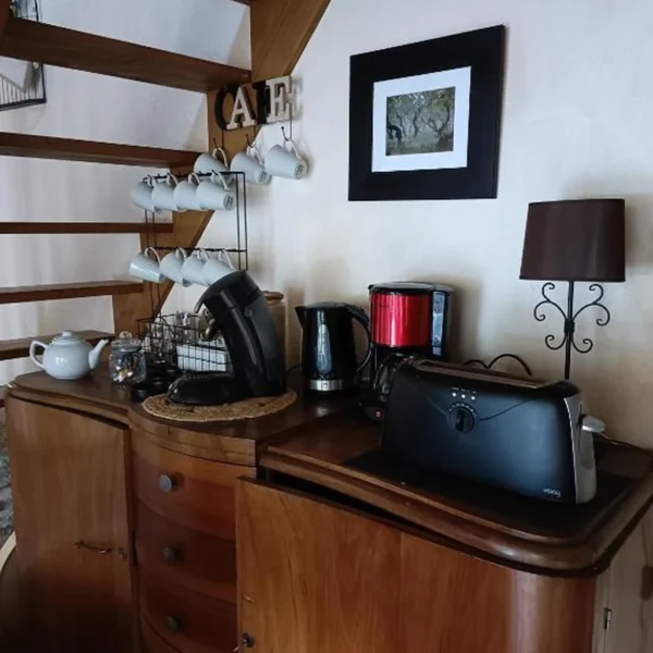 location_gite_sarlat_dordogne_monpazier_sejour_de_charme_perigord_noir_detente_villefranche_du_perigord_prats_du_perigord_gite_pierre_piscine_demeures_decoration2