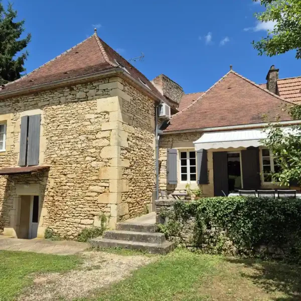 VP01_location_gite_sarlat_dordogne_monpazier_sejour_de_charme_perigord_noir_detente_prats_du_perigord_gite_pierre_piscine_ demeures